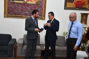 e8c4ea63-a522-4e0c-aa0f-a2dcbe0d94c6